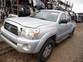 2007 TOYOTA TACOMA SR5 PRERUNNER DOUBLE CAB SILVER 4.0L AT 2WD Z17678